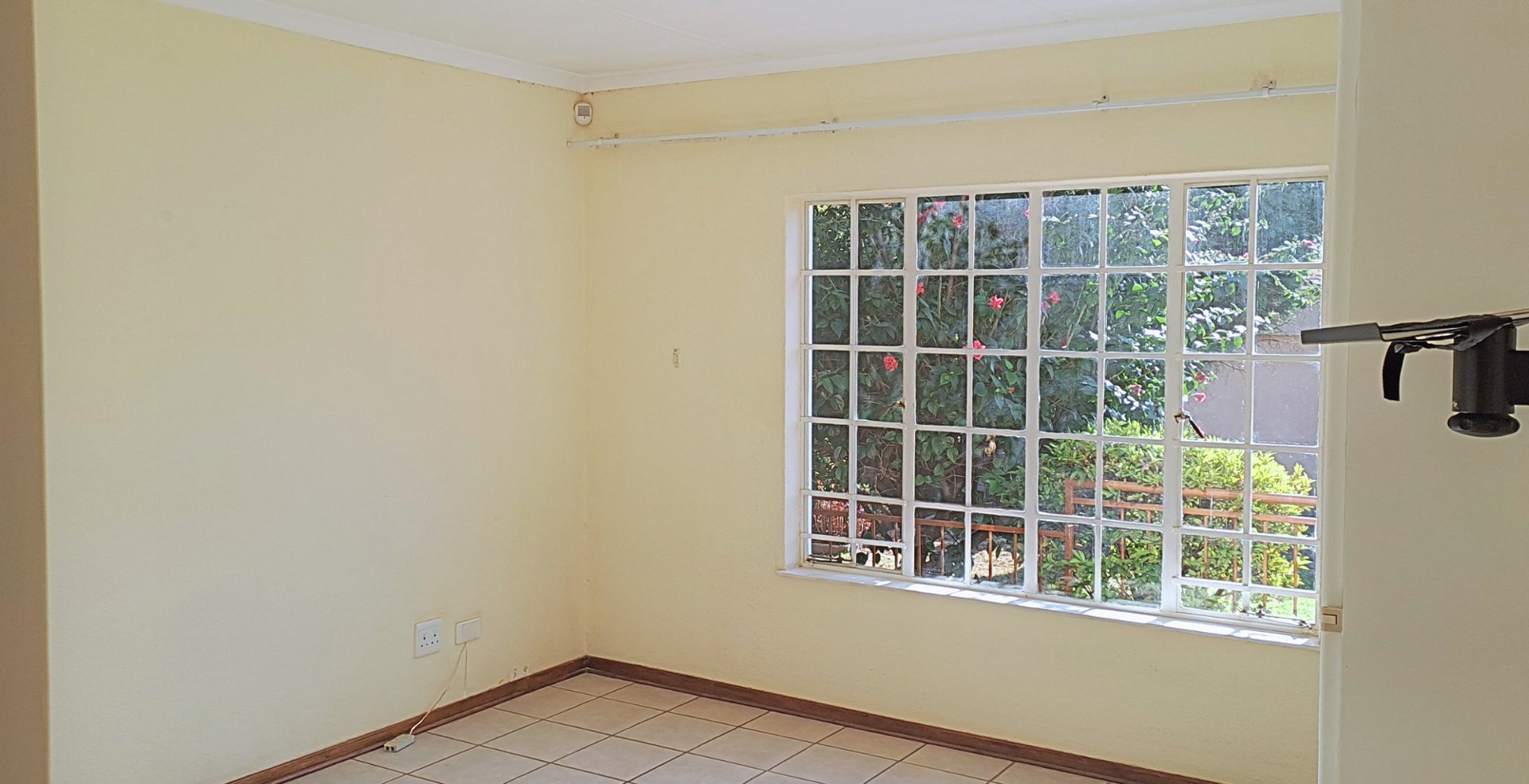 2 Bedroom Property for Sale in Honeydew Grove Gauteng