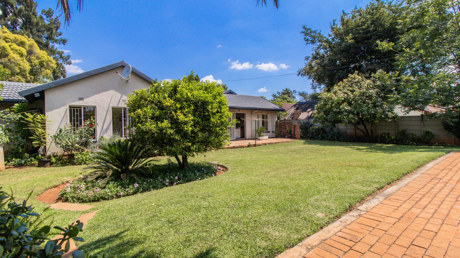 4 Bedroom Property for Sale in Mayberry Park Gauteng