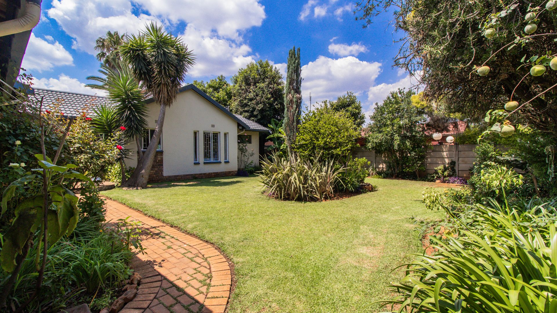 4 Bedroom Property for Sale in Mayberry Park Gauteng