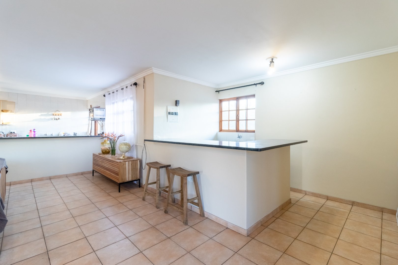 8 Bedroom Property for Sale in Bedfordview Gauteng