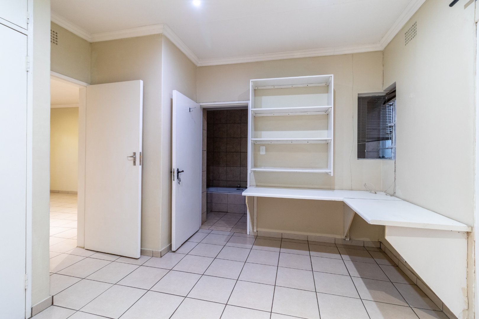 8 Bedroom Property for Sale in Bedfordview Gauteng