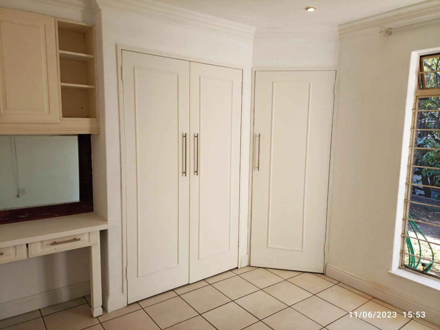 To Let 2 Bedroom Property for Rent in Sonneglans Gauteng