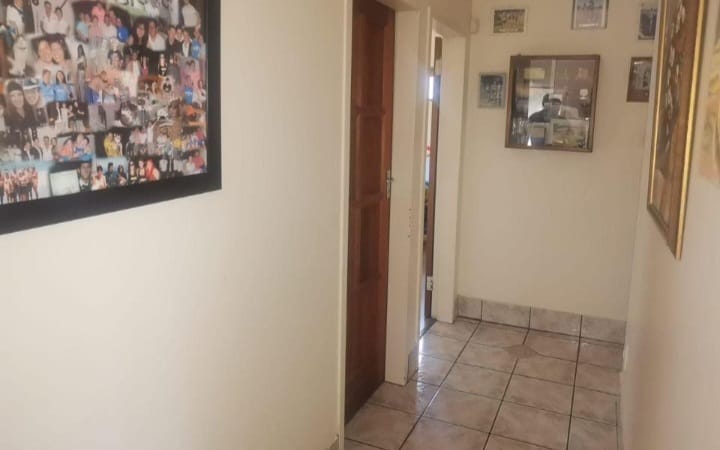 4 Bedroom Property for Sale in Booysens Gauteng