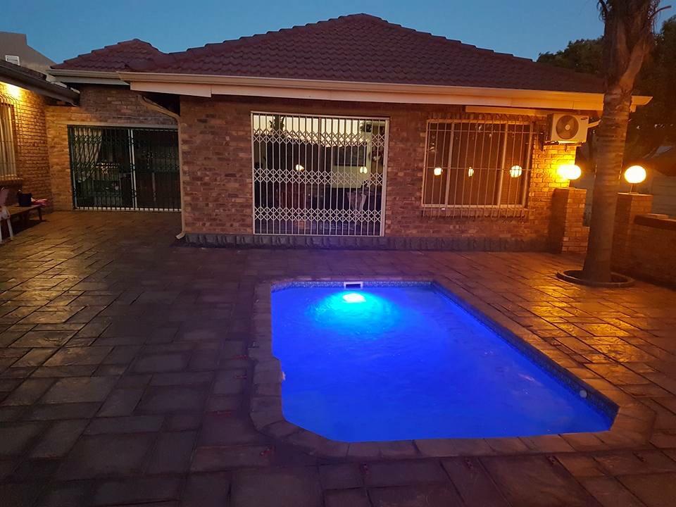 4 Bedroom Property for Sale in Vaal Marina Gauteng