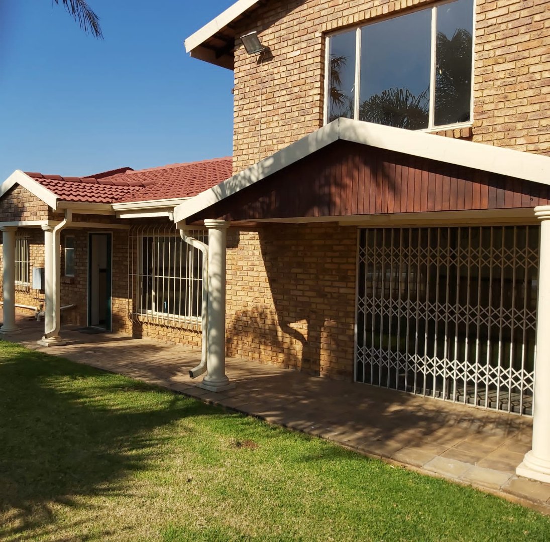 4 Bedroom Property for Sale in Vaal Marina Gauteng