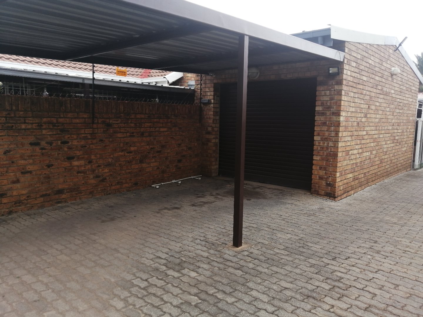 2 Bedroom Property for Sale in Strubenvale Gauteng