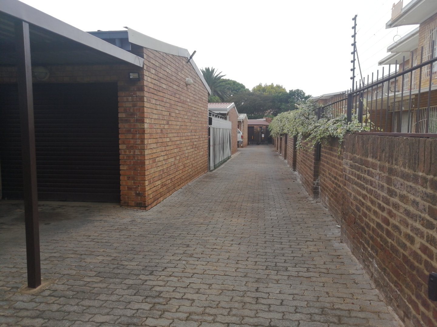 2 Bedroom Property for Sale in Strubenvale Gauteng