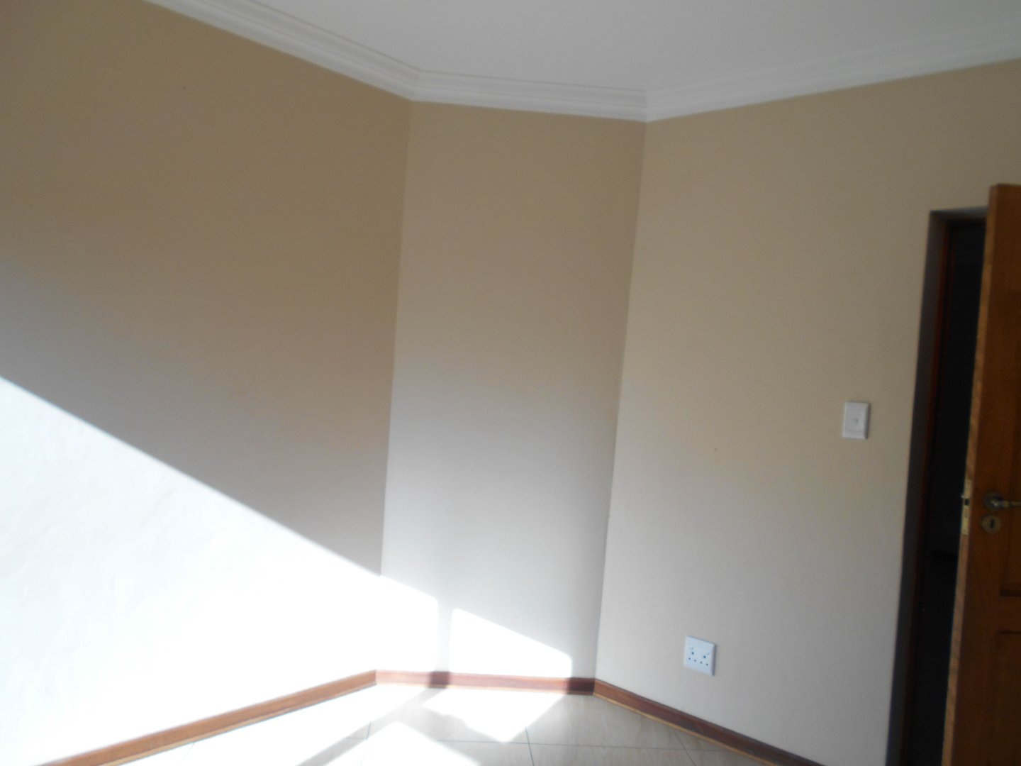 To Let 3 Bedroom Property for Rent in Thatchfield Close Gauteng