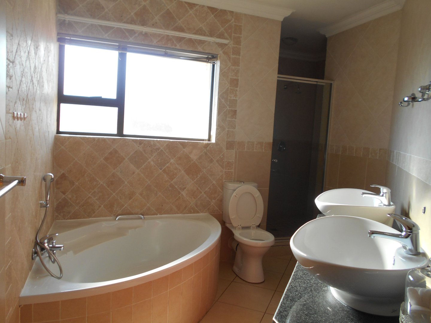 To Let 3 Bedroom Property for Rent in Thatchfield Close Gauteng