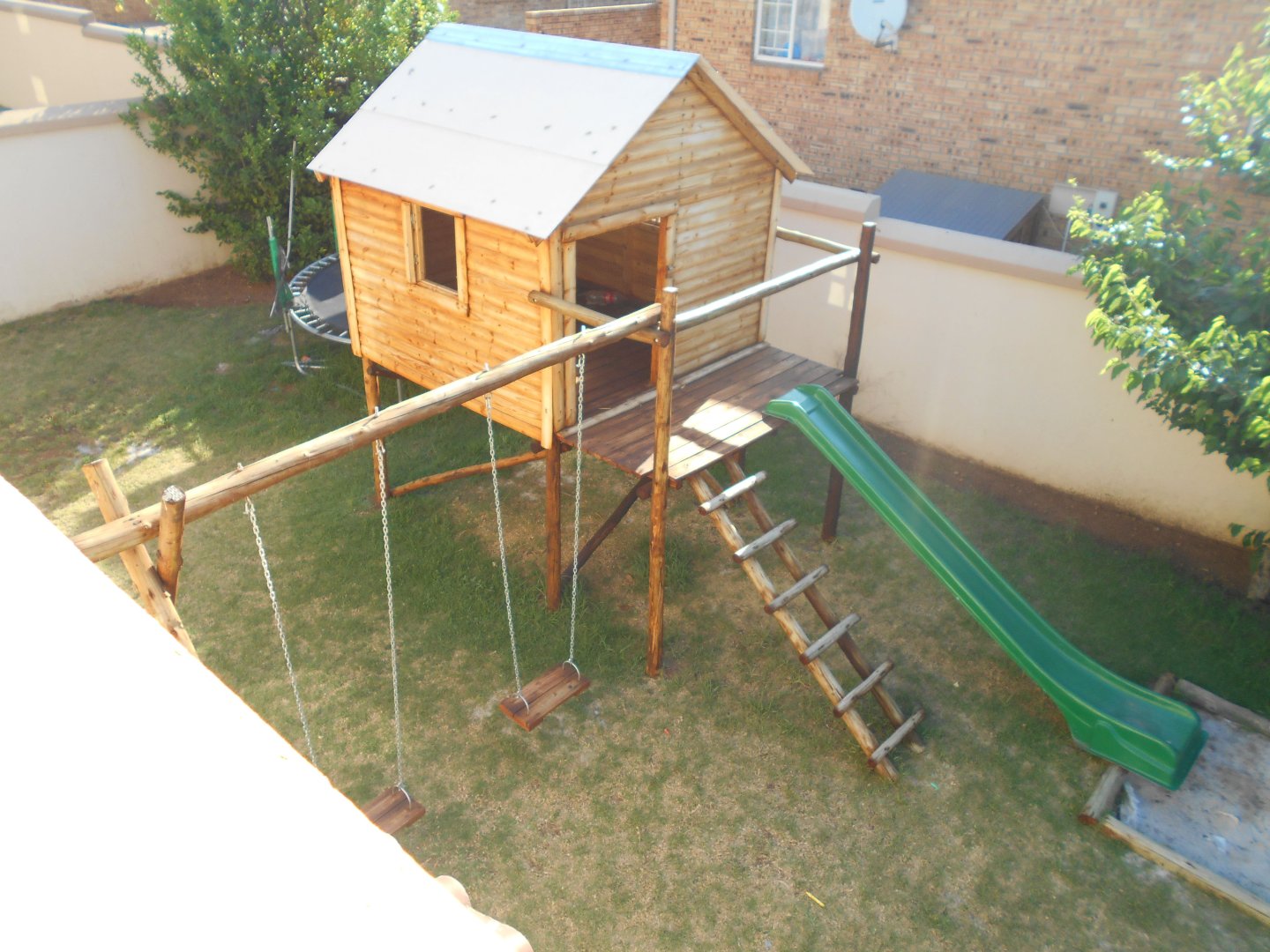 To Let 3 Bedroom Property for Rent in Thatchfield Close Gauteng