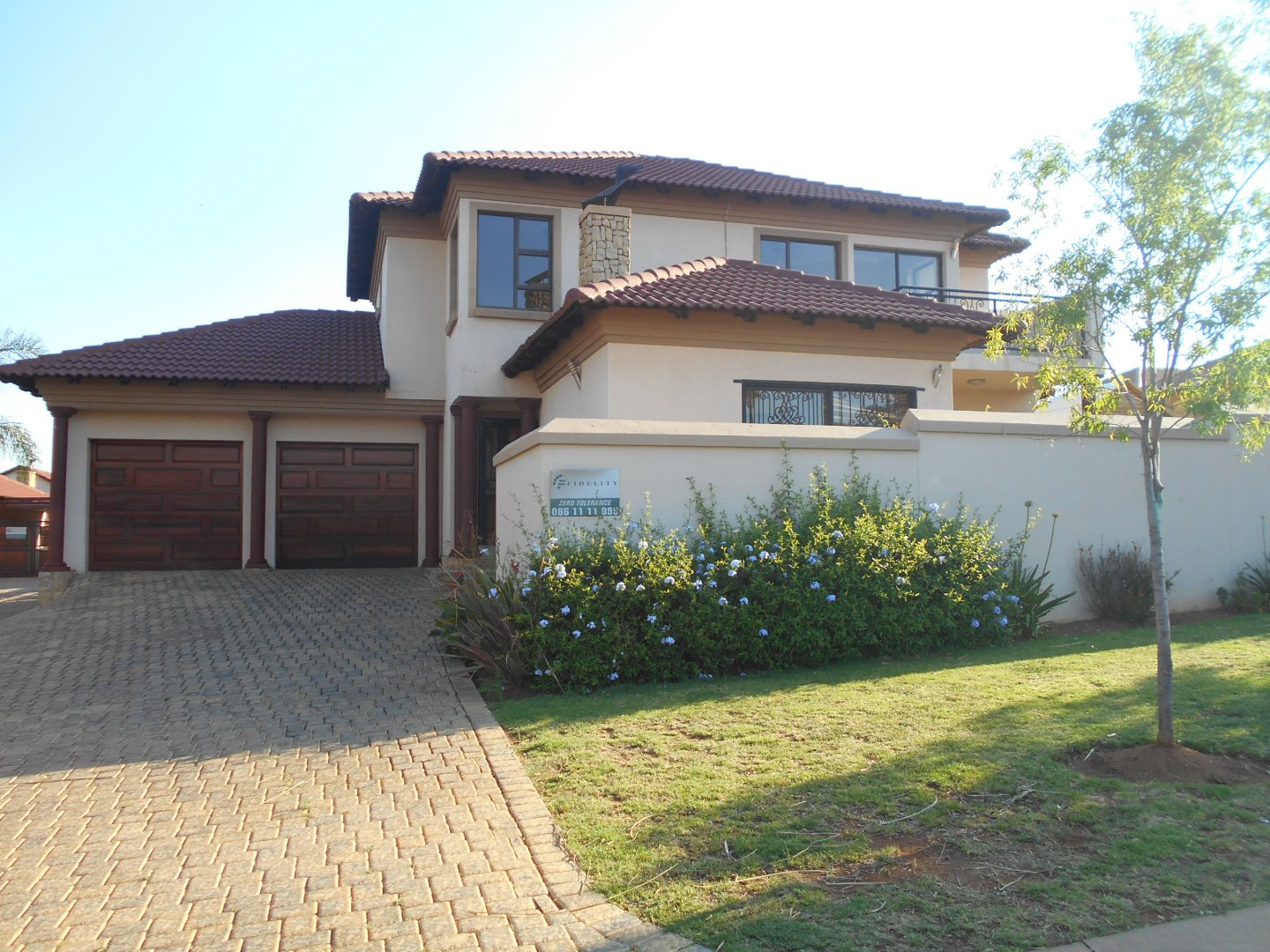 To Let 3 Bedroom Property for Rent in Thatchfield Close Gauteng