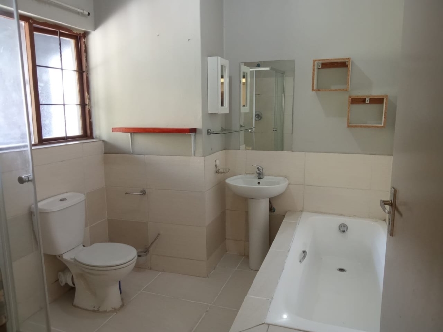 2 Bedroom Property for Sale in Erand Gardens Gauteng