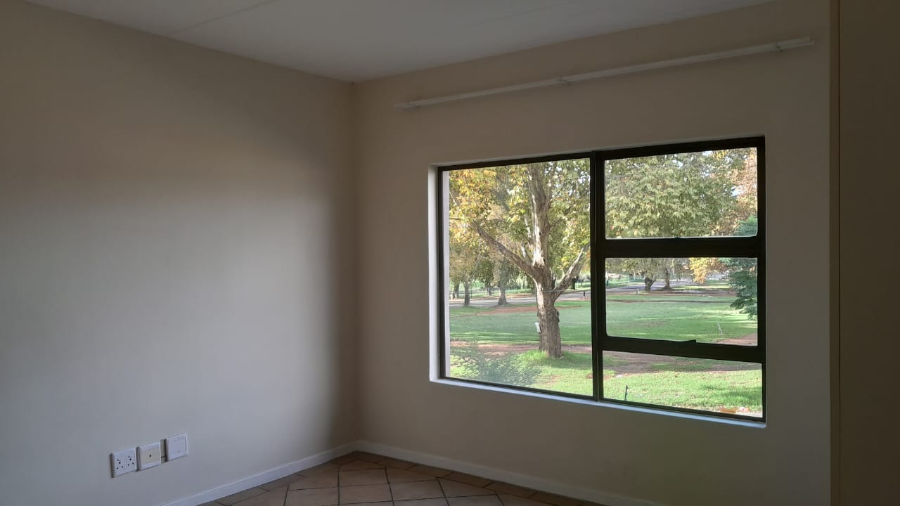 2 Bedroom Property for Sale in Florida Gauteng