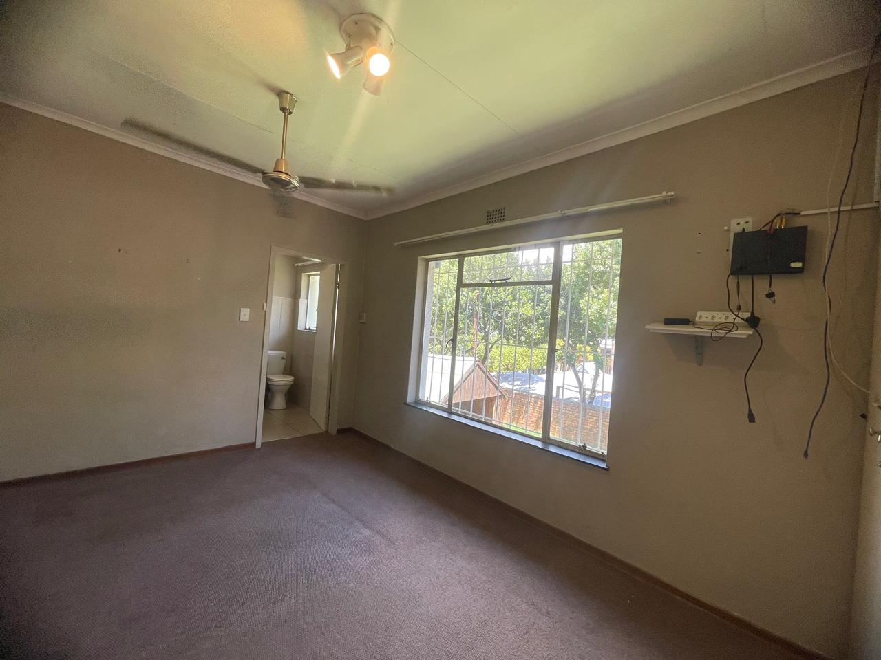 To Let 4 Bedroom Property for Rent in Weltevreden Park Gauteng