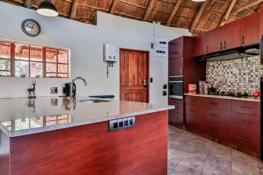 5 Bedroom Property for Sale in Dinokeng Game Reserve Gauteng