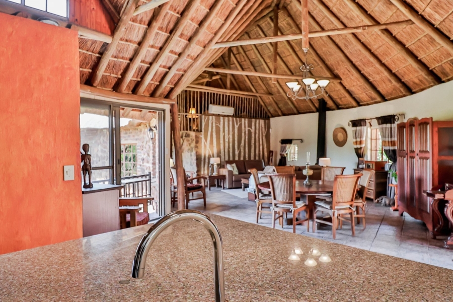 5 Bedroom Property for Sale in Dinokeng Game Reserve Gauteng