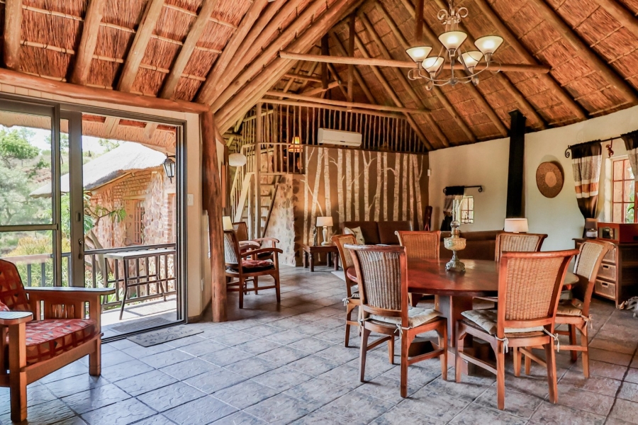 5 Bedroom Property for Sale in Dinokeng Game Reserve Gauteng