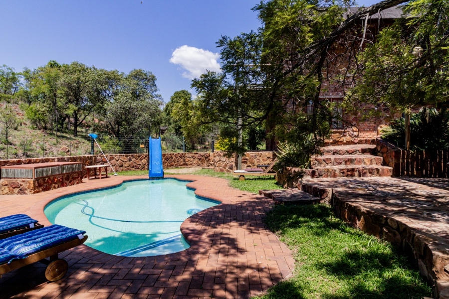 5 Bedroom Property for Sale in Dinokeng Game Reserve Gauteng