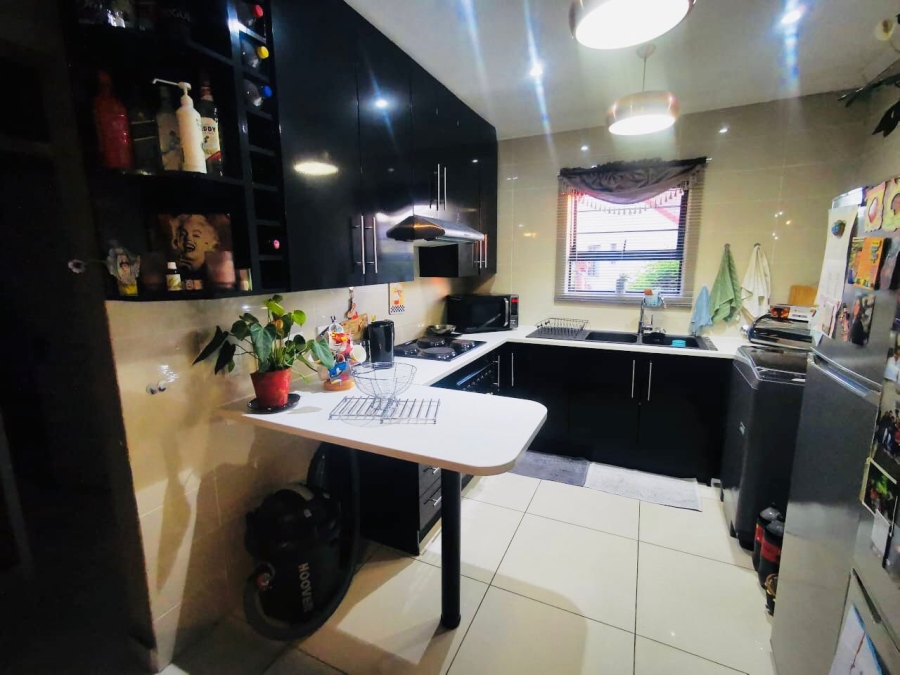 To Let 3 Bedroom Property for Rent in Parkrand Gauteng