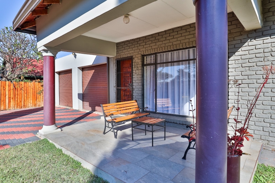 4 Bedroom Property for Sale in Theresa Park Gauteng