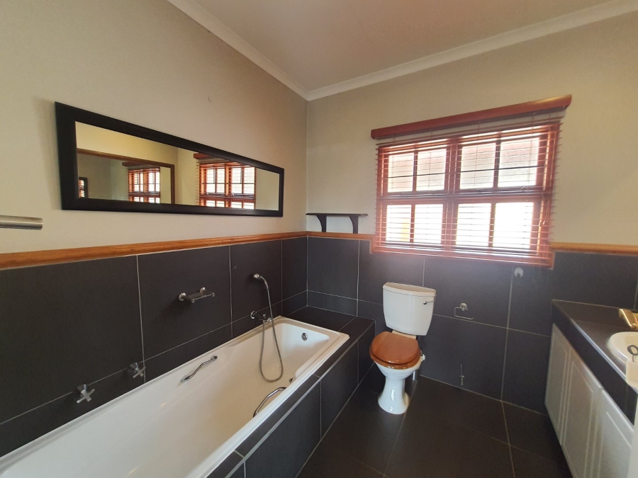 2 Bedroom Property for Sale in Brooklyn Gauteng