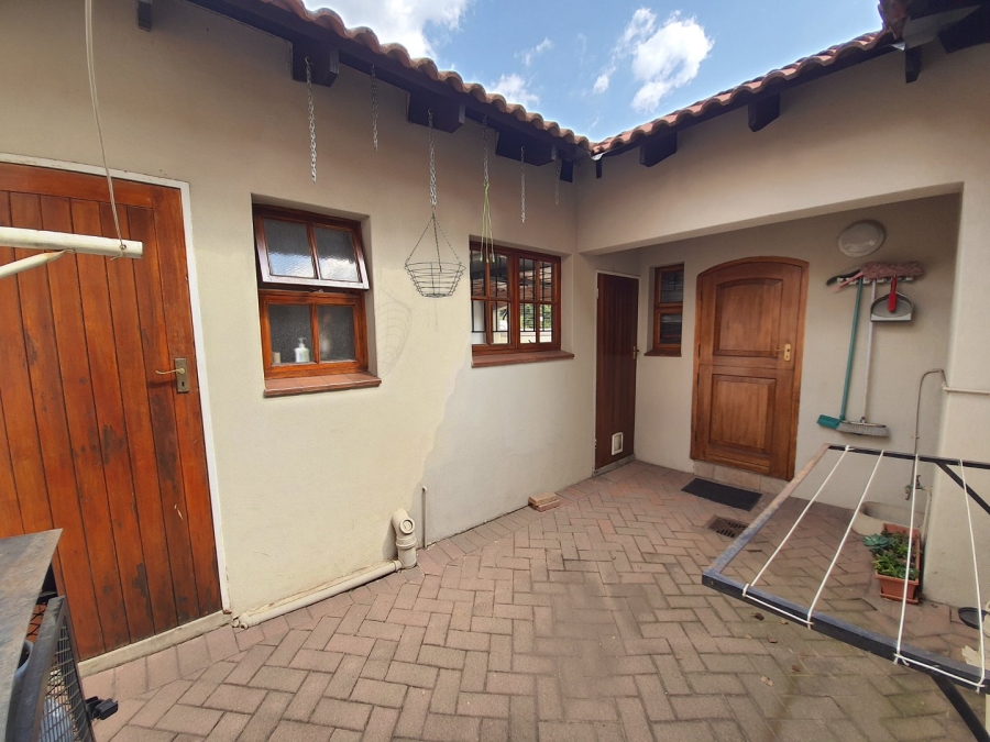 2 Bedroom Property for Sale in Brooklyn Gauteng