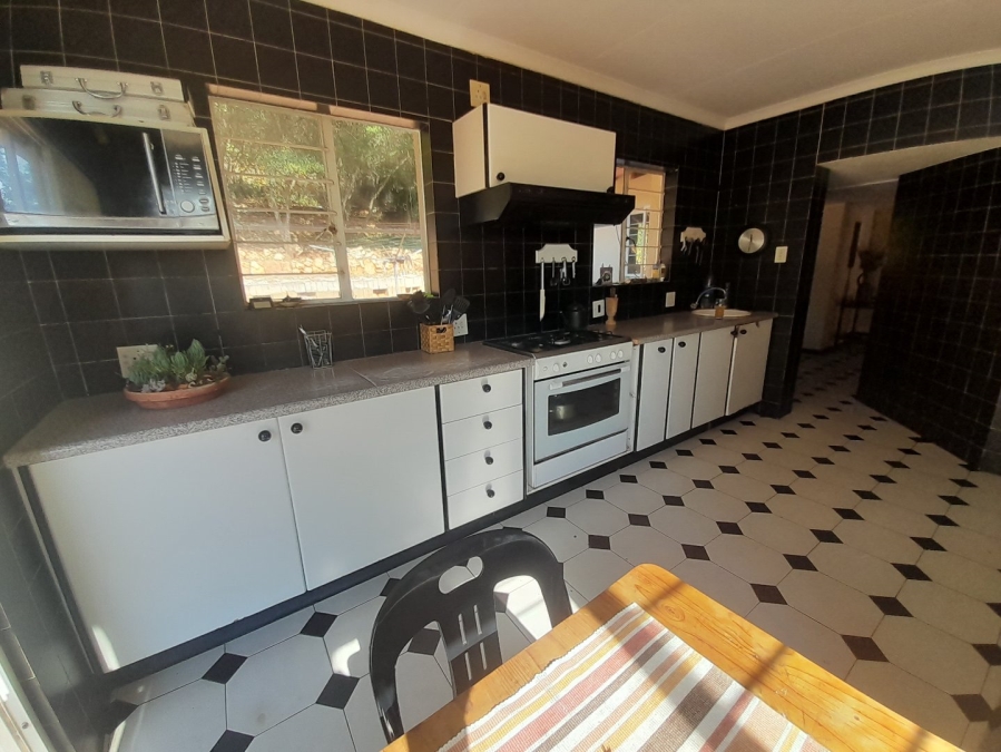 9 Bedroom Property for Sale in Riverside Estate Gauteng