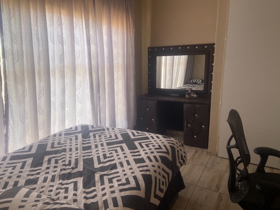 2 Bedroom Property for Sale in Quellerie Park Gauteng