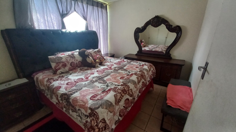 2 Bedroom Property for Sale in Mindalore Gauteng