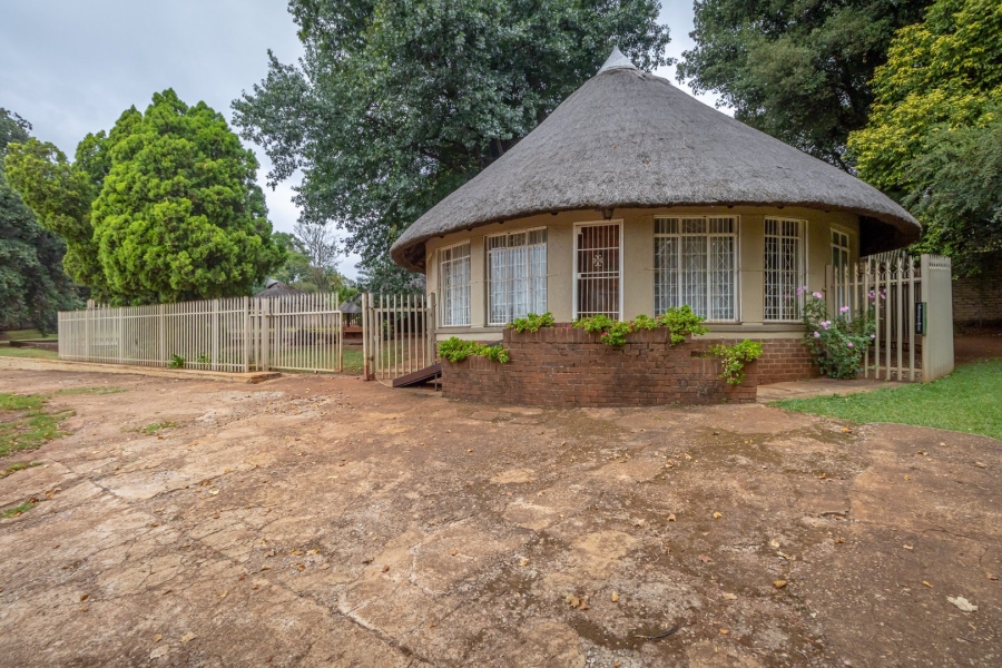 5 Bedroom Property for Sale in Chancliff A H Gauteng