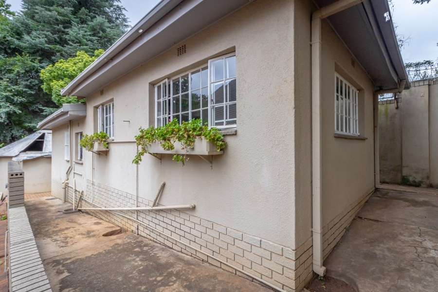 5 Bedroom Property for Sale in Chancliff A H Gauteng