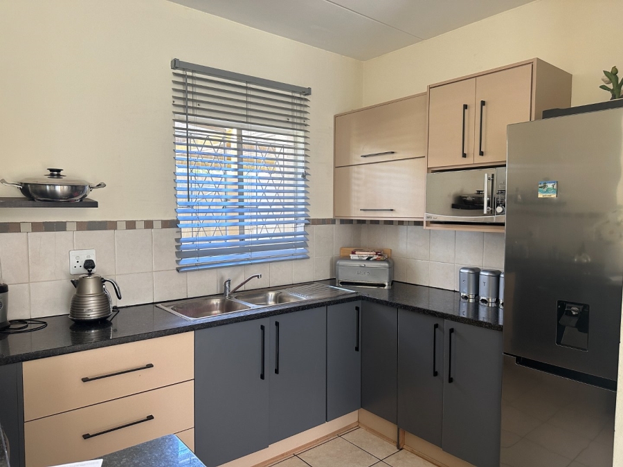 2 Bedroom Property for Sale in North Riding AH Gauteng