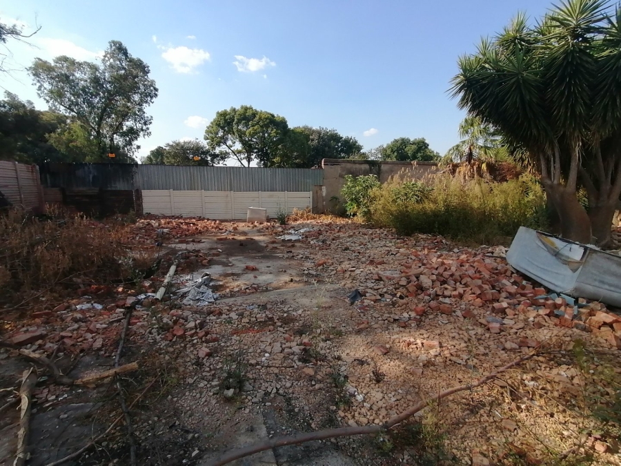  Bedroom Property for Sale in Hennopspark Industrial Gauteng