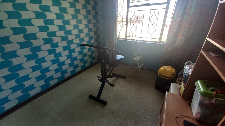  Bedroom Property for Sale in Witpoortjie Gauteng