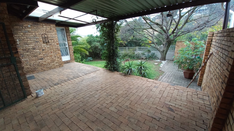 2 Bedroom Property for Sale in Breaunanda Gauteng