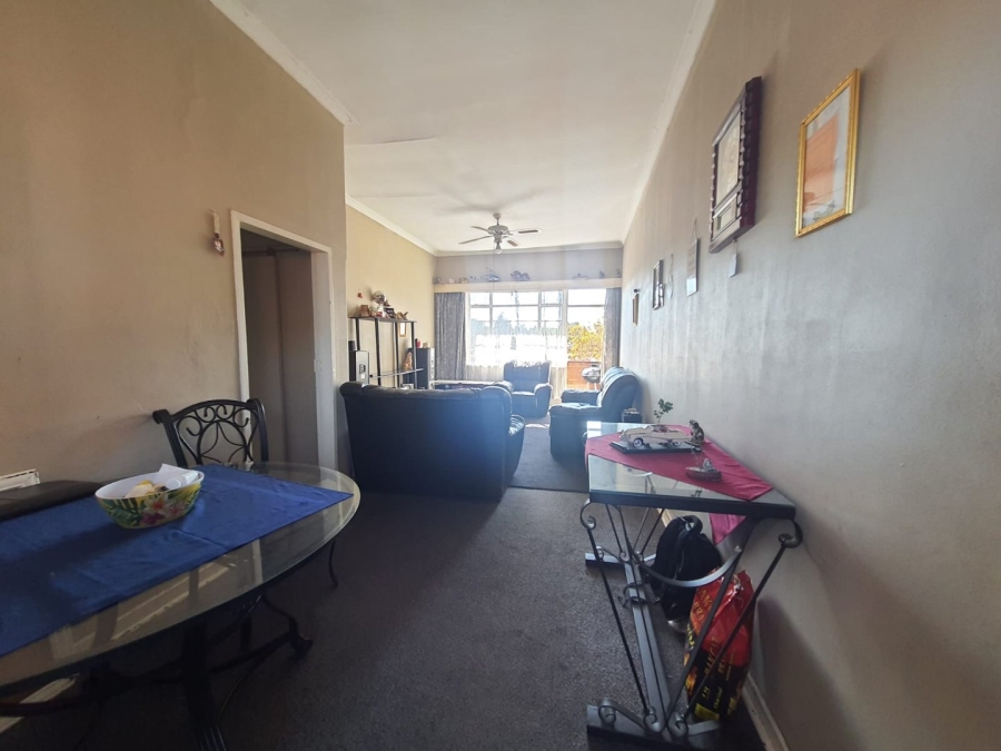 1 Bedroom Property for Sale in Primrose Hill Gauteng