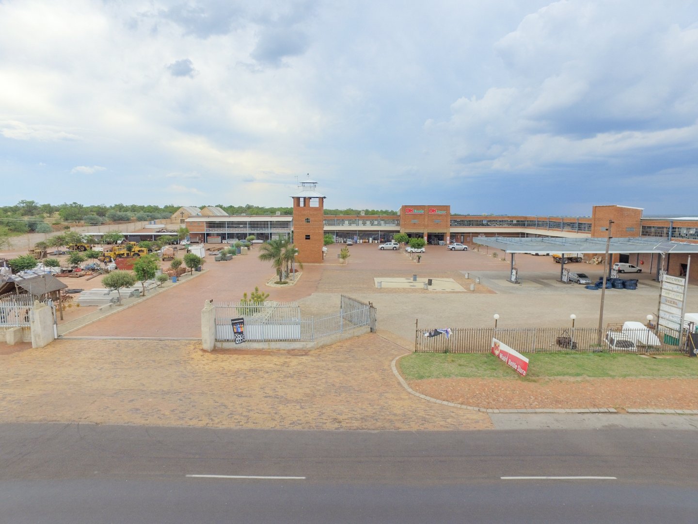 Commercial Property for Sale in De Wagendrif Gauteng