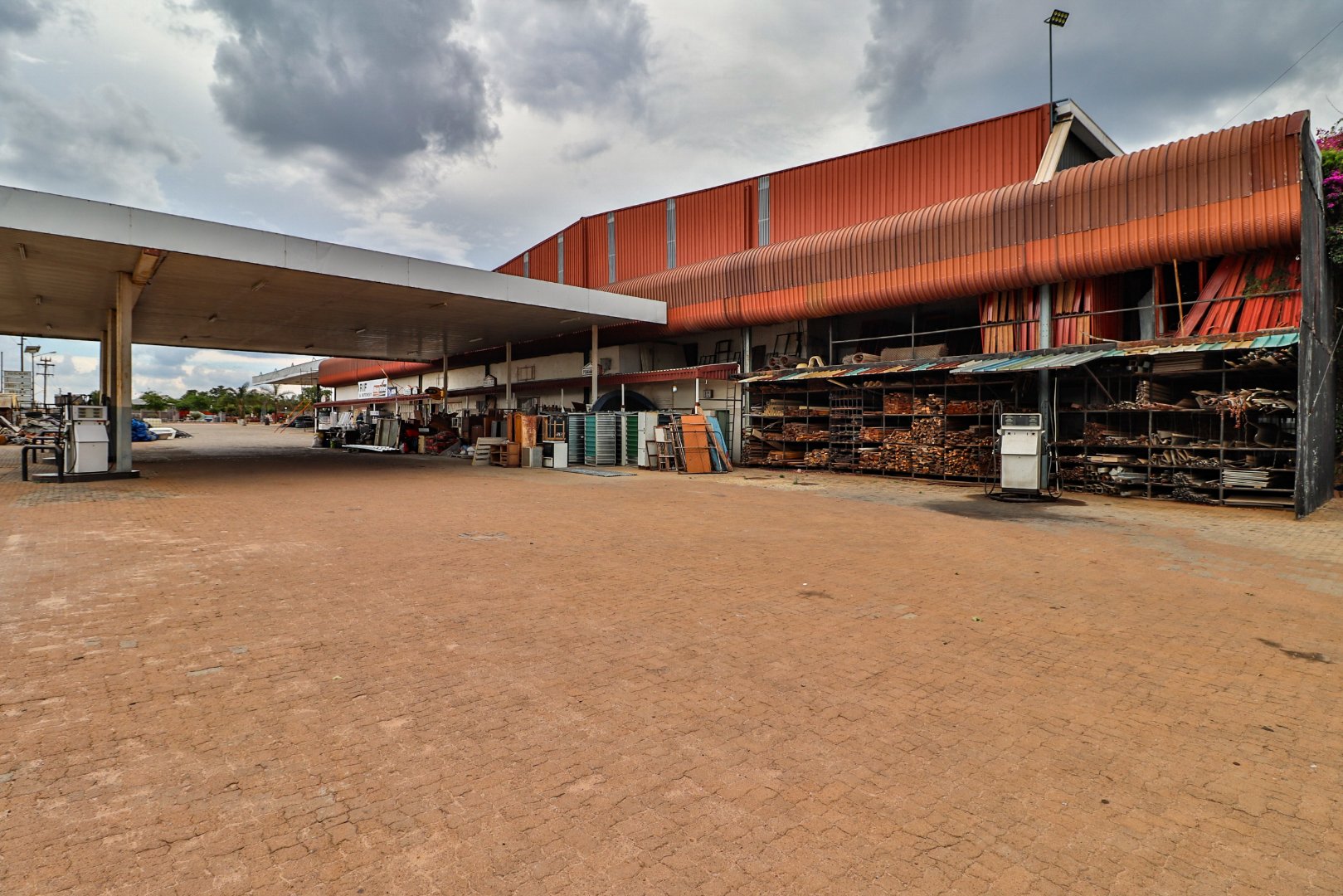 Commercial Property for Sale in De Wagendrif Gauteng