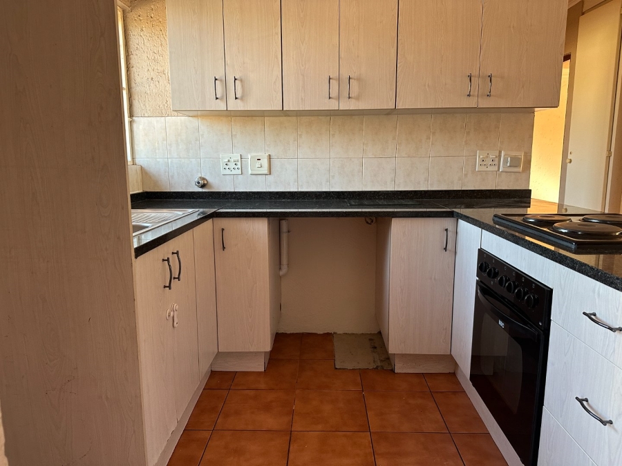 2 Bedroom Property for Sale in Fairland Gauteng