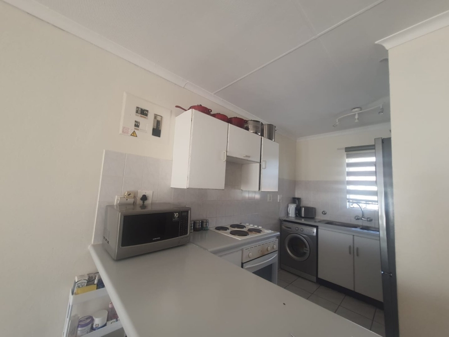 2 Bedroom Property for Sale in Radiokop Gauteng