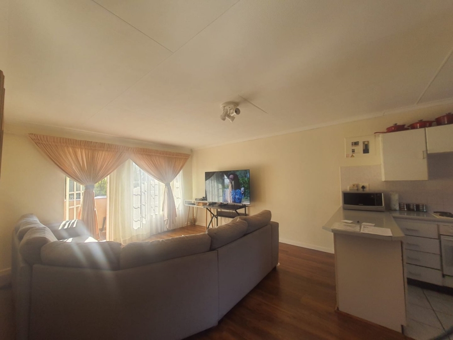 2 Bedroom Property for Sale in Radiokop Gauteng