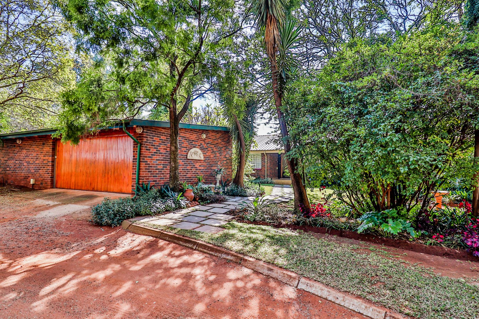 4 Bedroom Property for Sale in Kameeldrift East Gauteng