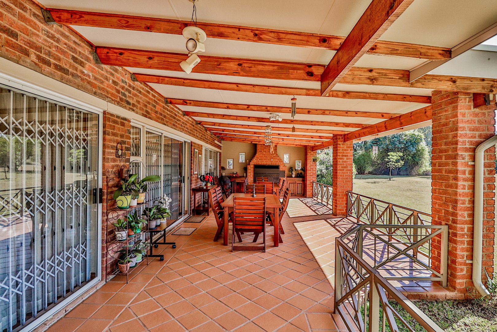4 Bedroom Property for Sale in Kameeldrift East Gauteng