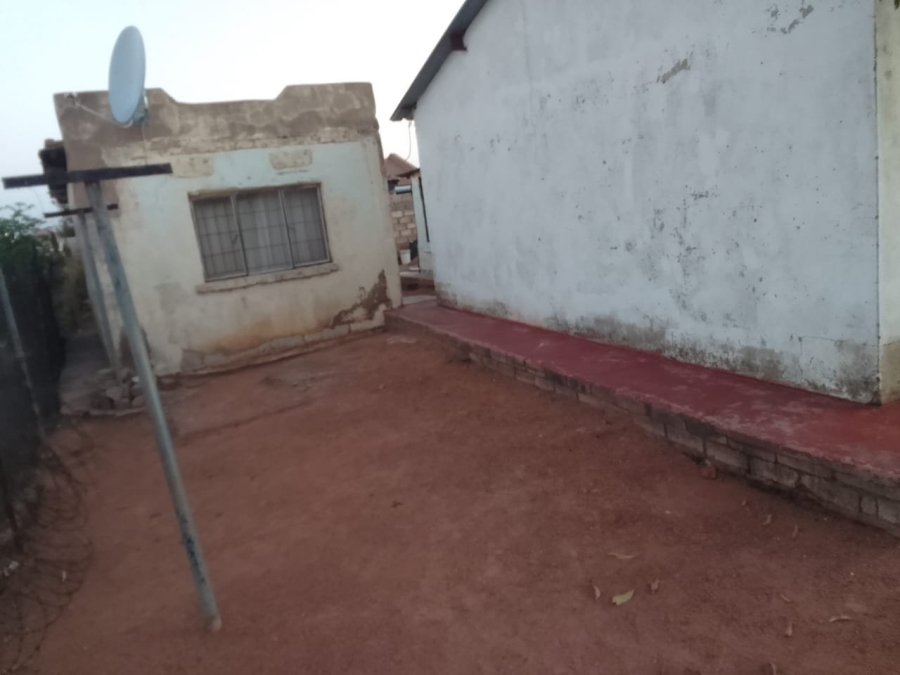 2 Bedroom Property for Sale in Soshanguve Nn Gauteng