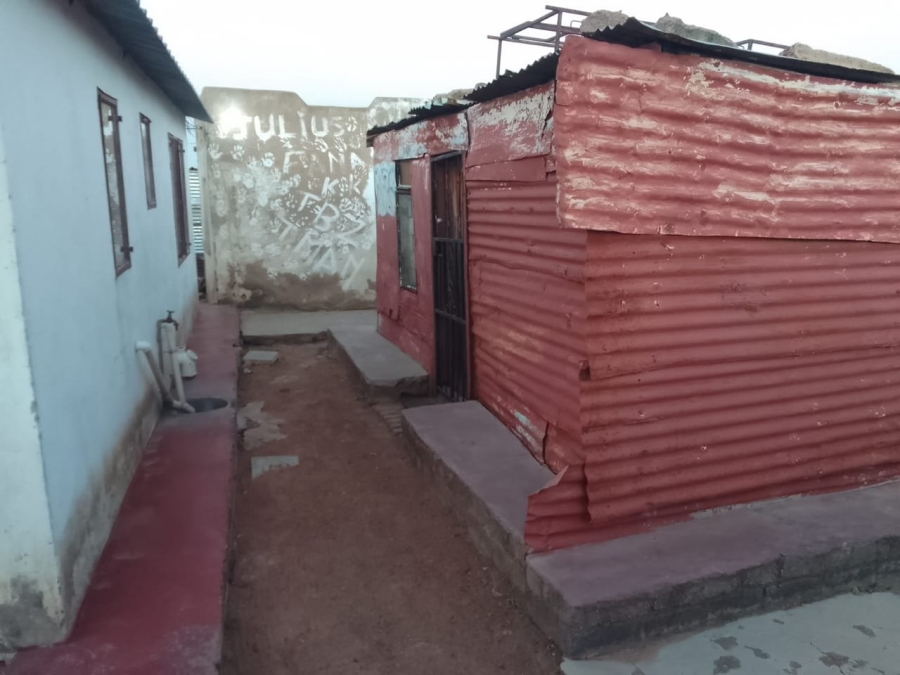 2 Bedroom Property for Sale in Soshanguve Nn Gauteng