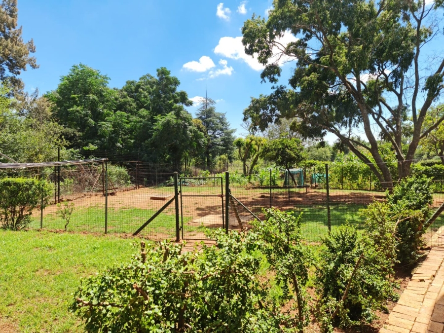 4 Bedroom Property for Sale in Glen Austin Gauteng