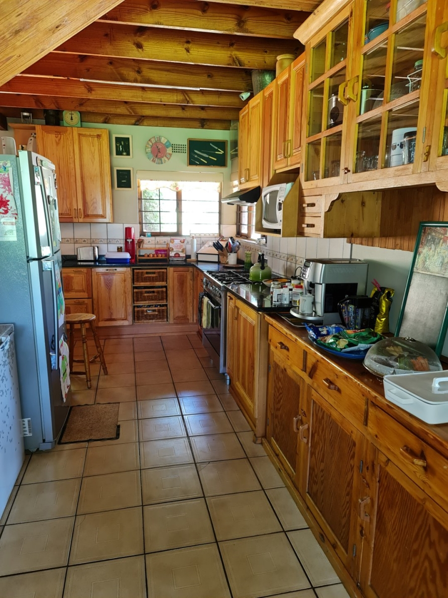 4 Bedroom Property for Sale in Glen Austin Gauteng