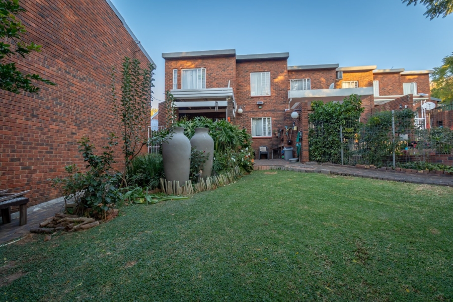 3 Bedroom Property for Sale in Constantia Kloof Gauteng