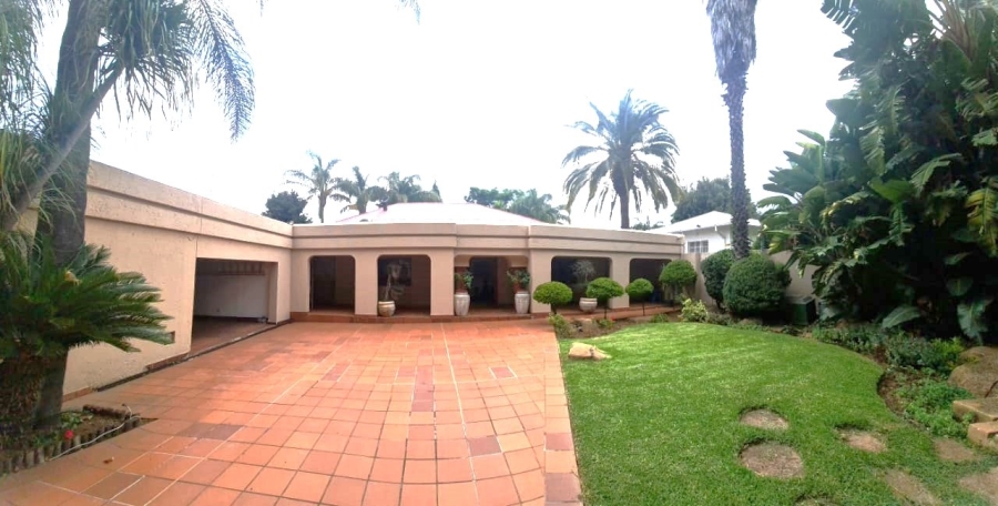 4 Bedroom Property for Sale in Orchards Gauteng