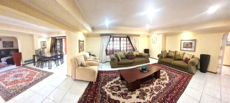 4 Bedroom Property for Sale in Orchards Gauteng